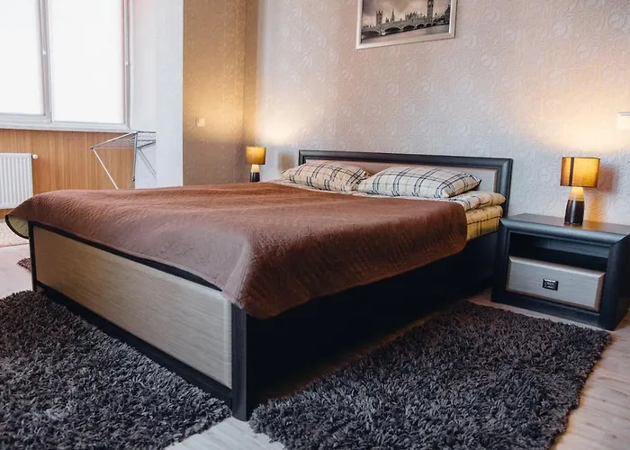 Apartment On Shashkevicha 16